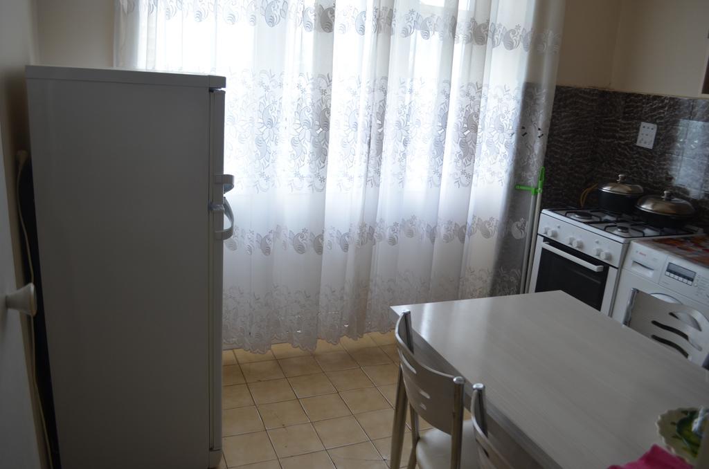 Apartment Khimshiashvili 9 Батуми Экстерьер фото